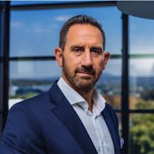 Greg Solomon's Instagram, Twitter & Facebook