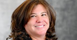 The Business Side Of Law: Andrea DeLaney Of Fields and Dennis On 5 Things  You Need To Create Or Lead A Successful Law Company