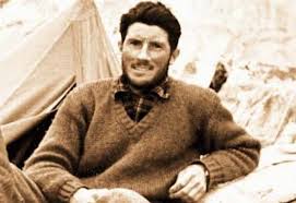 She died on december 10, 2013 in rome, lazio, italy. Zevxmbnd6odh0m