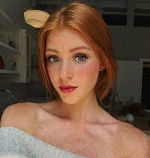 Clare Cirillo On Instagram Makeup Situation By The Amazing Elisaflowersmakeup Beautiful Redhead Redheads Freckles Redheads