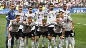 Piala dunia 2018 yang akan berlangsung di rusia hanya menghitung beberapa hari. Kurniawan Dwi Yulianto Jagokan Jerman Juara Piala Dunia 2018 Bola Liputan6 Com
