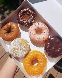 2 dozen donuts, 2 dozen bagels, 4 8oz. Dunkin On Twitter Still Craving Donuts Now Through Sunday 6 7 Get A Free Half Dozen Donuts With Your Dunkin Order On Grubhub Of 10 Or More Visit Https T Co Oxfrps8lzd To See If Delivery