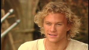 The film stars heath ledger, shannyn sossamon, mark addy, alan tudyk, rufus sewell, paul bettany as geoffrey chaucer, and james purefoy as sir thomas colville/edward. A Knight S Tale 2001 Video Detective