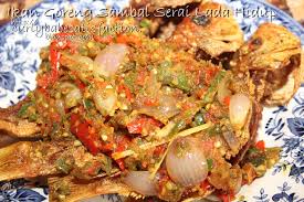 Resepi terung goreng ikan bilis berlada. Curlybabe S Satisfaction Ikan Goreng Sambal Serai Lada Hidup