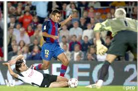 Former arsenal midfielder giovanni van bronckhorst has revealed his desire to follow mikel arteta's footsteps by returning to north london in a management role. De Carriere Van Giovanni Van Bronckhorst Voetbaluitslagen Com