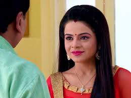 Hi guys I have joined @helo_indiaofficial app . Please follow me for my  latest updates 😎😎💃🌼🌸💕