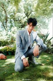 Huang Jun Jie In 2020 Actors Asian Actors Photo And Video