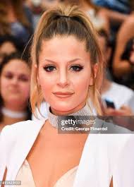 276 Claire Delaney Stock Photos, High-Res Pictures, and Images