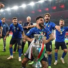 Tras 51 partidos y más de un mes de competición, la selección italiana se ha hecho con la victoria en la gran final venciendo a inglaterra en la tanda de. Fa7wdmtm7dct8m