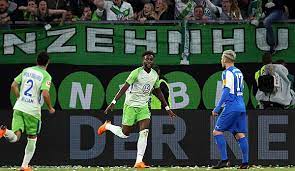 Gerät die gewalt im fußball außer kontrolle? Dfl Terminiert Relegationsspiele 2018 Anstosszeiten Tv Ubertragung Videobeweis