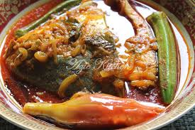 Resepi cucur ikan bilis azie kitchen. Asam Pedas Ikan Bawal Emas Versi Melaka Azie Kitchen
