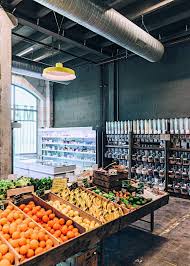 Darwin Le Nouvel Eco Quartier De Bordeaux Interieurs De Magasins Eco Quartier Epicerie