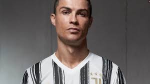 Artistic brushstrokes in black and white, enriched with dazzling gold detailing. The Stripes Are Back Juventus Reveal 2020 21 Kit
