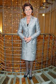 Friday, june 3, 1955 jolanta kwaśniewska is the most famous person named jolanta. Jolanta Kwasniewska Over 50 Womens Fashion Womens Fashion 50 Fashion
