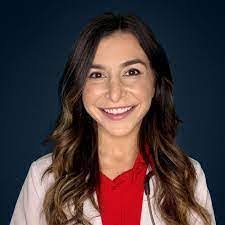 Shaina Rubenstein's Instagram, Twitter & Facebook