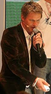 Noch vier ausgaben wird guido cantz moderieren, danach dürfen sich die zuschauer von verstehen sie spaß. Jorg Pilawa Born September 7 1965 World Biographical Encyclopedia