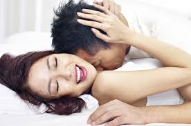 Tujuannya hanya agar kehidupan seksual pasangan suami istri tak jadi jenuh dan semakin indah. 7 Posisi Hubungan Seks Yang Nyaman Untuk Meraih Kenikmatan Apa Saja Theasianparent Indonesia