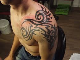 An eagle is a great design over all especially if you are patriotic. Shoulder Male Shoulder Tribal Tattoo Designs Novocom Top