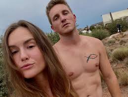 One Year 👰🏼‍♀️🤵🏼‍♂️♥️