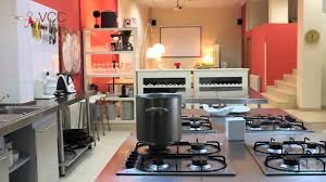 El arroz es el mejor vehiculo de sabores además de ser un plato universal, sencillo y apto para todos los públicos y gustos que puede combinarse con casi todos los alimentos. Valencia Club Cocina Instalaciones Youtube
