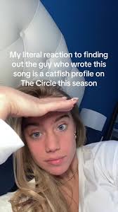 Im shocked, but not surprised? But like mind blown??? #thecircle #netflix  #boothang