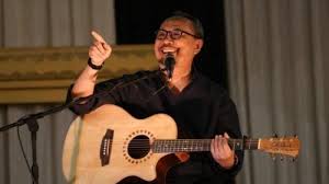 Chord pupus chordtela.c f c masihkah kau ingat waktu di desa f g c bercanda bersama di samping gereja c c7 f kala reff: Lirik Lagu Dan Chord Gitar Titip Rindu Buat Ayah Ebiet G Ade Sonora Id