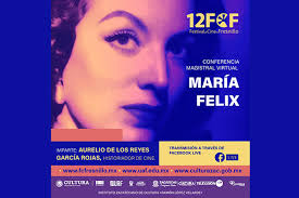 Contigo en la distancia