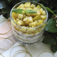 Verrine De Fromage Blanc Pommes Et Petit Beurre Recette En 2020 Verrine De Fromage Verrine Fromage Blanc Idees De Collations
