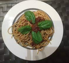 Spaghetti aglio, olio e peperoncino tempo di preparazione totale: Mely In Cucina Spaghetti Aglio Olio Peperoncino E Pesto Di Pomodorini