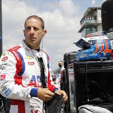 Demonstramos a trajetória profissional de um grande piloto da fórmula indy e empresário, andré ribeiro, em evento da wizard para 200 franqueados yázigi. Tony Kanaan Refaz Planos De 2021 E Planeja Com Castroneves Incentivo A Brasileiros Na Indy