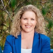 Katie Blizzard's Instagram, Twitter & Facebook