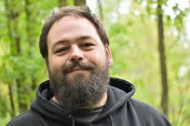 Is there any business willing to make a donation basket for a benefit in  Sheffield Lake, Ohio?