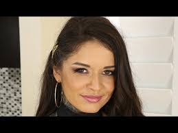 Vanessa Vega's Instagram, Twitter & Facebook