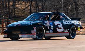 One of the workers apparently wasn't expecting the cars to be so loud when they fired the engines prior to doing a lap down the las vegas strip: Three Dale Earnhardt Driven Nascar Cars For Sale Gas Monkey Garage Richard Rawlings Fast N Loud