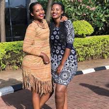 Kenya is a partner of rwanda in many areas, particularly trade, security (military), education, agriculture and energy. Mchanyato Wa Kulia Anaitwa Pendo Na Wa Kushoto Anaitwa Lydia Tumetoka Rwanda Tunahitaji Marafiki Wa Kuwa Nao Tutakapokuwa Tanzania Kama Umetupenda Shea Tukutumie Namba Zetu Tuchati Inbox Facebook