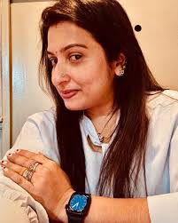 Manju Mathew's Instagram, Twitter & Facebook