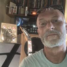 Stream Michael Abercrombie music