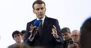 Photo Face aux lecteurs. Rseaux sociaux IA? Rencontrez Emmanuel ...