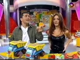 Para el conductor, cualquiera es panelista. Fue Exito Con Julian Weich En Sorpresa Y 1 2 Que Es De La Vida De Maby Wells Minuto Argentina