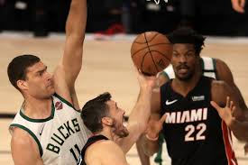 Fiserv forum , milwaukee , wi. 270b4mh 8u X7m