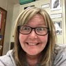 Sonya Piper's Instagram, Twitter & Facebook