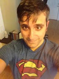 To answer the question......Who's the best, the new or the old Magnum pi  series!!!⬇️😉👍🏻