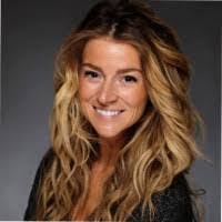 Natalie Cassady's Instagram, Twitter & Facebook