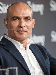 Eduardo Nuno's Instagram, Twitter & Facebook