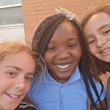 All smiles at our Spring Carnival last Friday! We want to thank our Family  Events Committee for putting