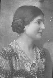 Photos: INGRAM, Edina Lyle: Short Family Tree