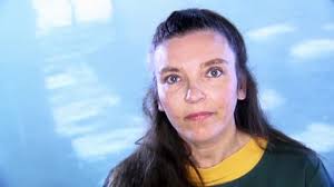 Watch Pretty Dangerous S01:E04