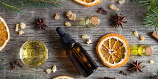 1001 idées originales de décoration de noël à fabriquer diy 7 cartes de voeux à faire soi même. 5 Parfums D Ambiance De Noel A Faire Soi Meme Veronique Cloutier
