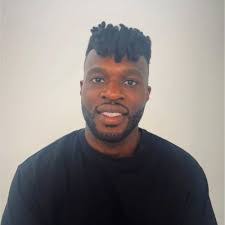 Tara Perrotti's Instagram, Twitter & Facebook