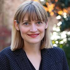 Jonah: A New Translation with Introduction and Commentary (The Anchor Yale  Bible Commentaries): Graybill, Rhiannon, Kaltner, John, McKenzie, Steven  L.: 9780300206678: Amazon.com: Books